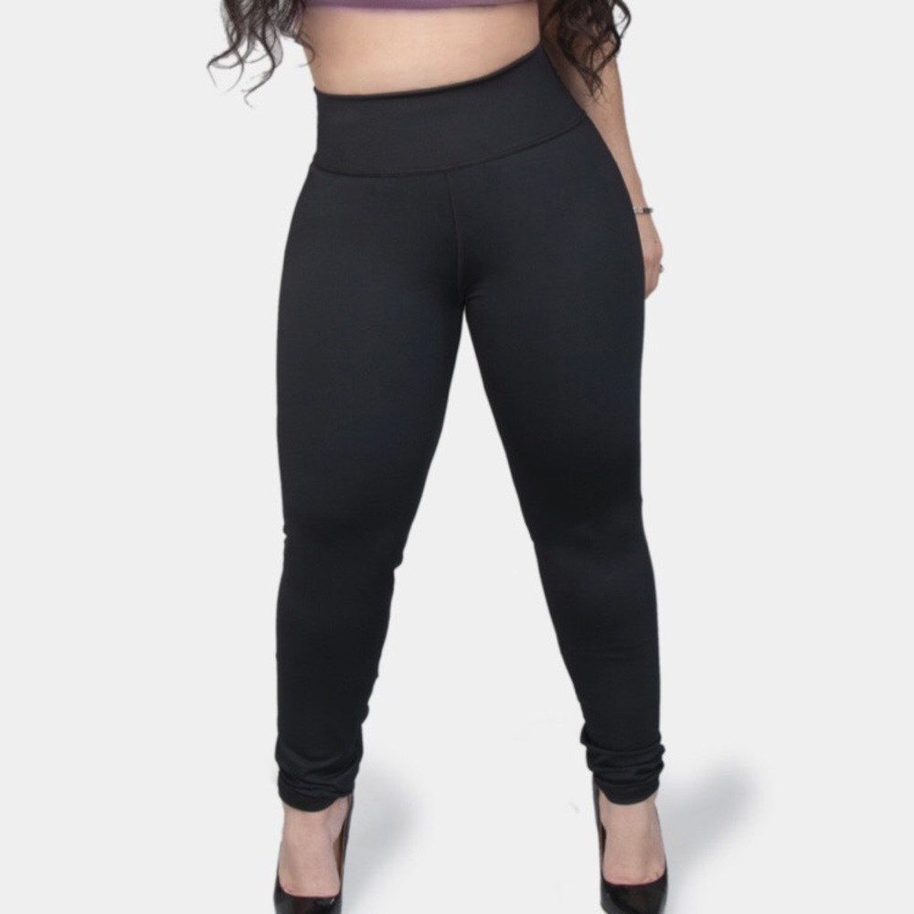 PANTALÓN FAJA BCURVED NEGRO ❇️New never used❇️